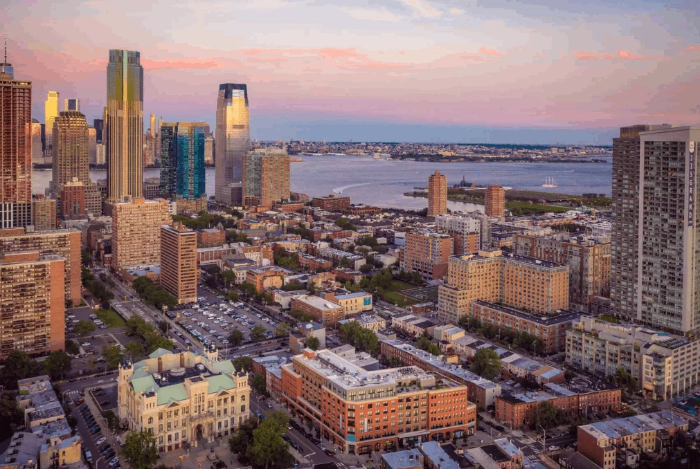 Pharma AI Vizionaries Summit (hosted by Viz.ai in partnership with HLTH Community)